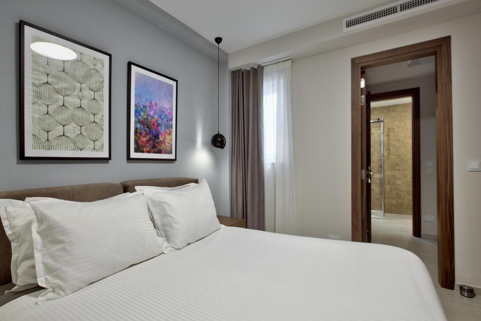 Sea Front Spacious Valletta Views Apartments Sliema Exterior photo